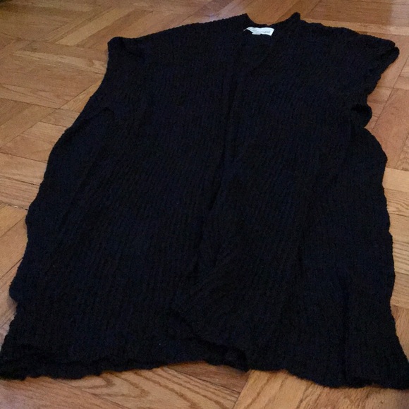 Duster - Picture 3 of 4